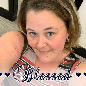 Meet your Posher, Jana